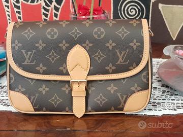 BORSETTA LOUIS VUITTON MOD.  DIANE NUOVA