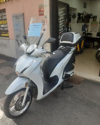 Honda SH 350 - 2022 - PERMUTE