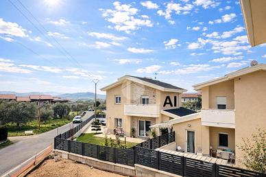 PORZIONE DI BIFAMILIARE A LUZZI