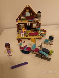 LEGO Friends Lo Chalet del Villaggio Invernale