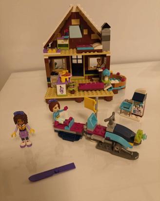 LEGO Friends Lo Chalet del Villaggio Invernale