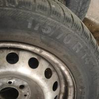 4 ruote complete di cerchione 175/70 R 14 T XL per