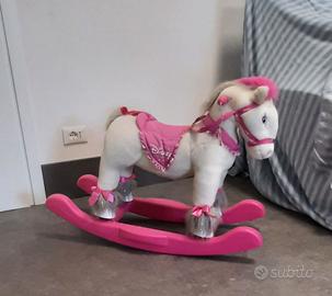 Cavallo a dondolo