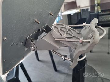 Zyxel Router esterno 5G NR con PoE | Velocità dati 5 Gbps | Antenne direzionali a lungo raggio 10 dBi | Facilità di installazione. Adatto all'esterno, protezione IP68 [NR7101