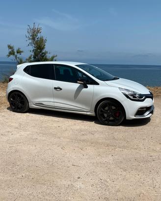 Renault clio RS IV 4 1.6 T 200CV EDC 5 porte