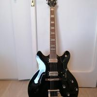 Chitarra semiacustica Guild