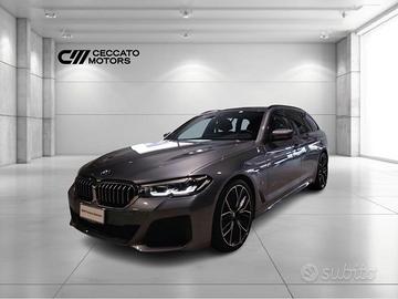 BMW Serie 5 530d Touring mhev 48V xdrive Luxury au