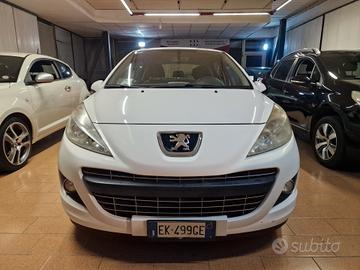 Peugeot 207 1.4 HDi 70CV 5p, 151 mila chilometri o