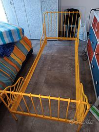 Struttura letto allungabile giallo+doghe+materasso