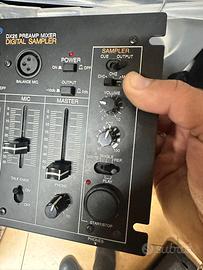 Mixer phonic campionatore