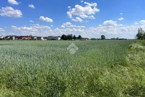 TER. RESIDENZIALE A IZANO