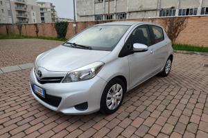 Toyota Yaris 1.4 D 5 porte 1 proprietario neopaten