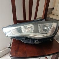 Faro audi A3 anno 2014 no led lato sx