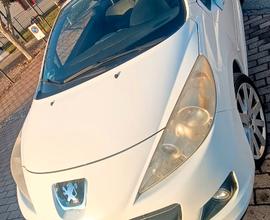 Peugeot 207 - 2010