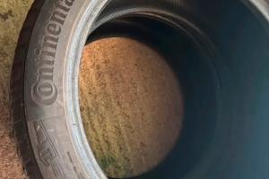 gomme nuove continental 225/45r18