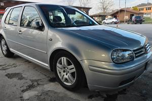 Golf IV 1.9 TDI 115cv CON CERCHI ORIGINALI