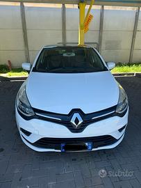 Renault clio gt line euro 6b