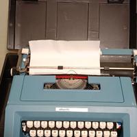 Macchina da Scrivere Olivetti Studio 46
