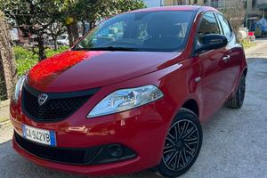 Lancia Ypsilon 1.2 gpl