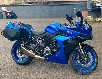 SUZUKI GSX-S1000GT