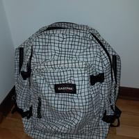  Zaino Eastpak Pinnacle 38l