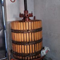 Torchio con kit completo più tini e serbatoio