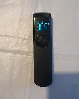 Termometro digitale a infrarossi