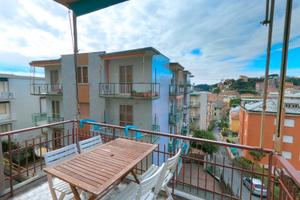 Casa Vacanze vista borgo a Celle Ligure