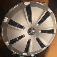 Cerchi e copricerchi originali Volkswagen 16''