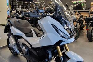 Honda X-ADV 750 km 1200 2025