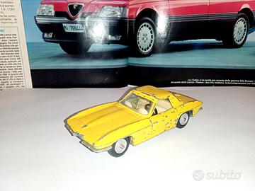 Sabra Chevrolet Corvette Stingray coupé 1 43