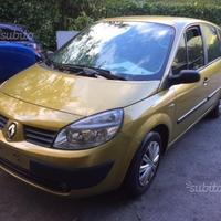 Ricambi Renault Scenic 2004 colori D37 632