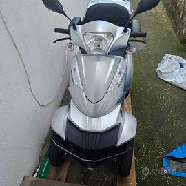 Altro Altro modello - 2025