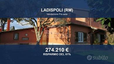 Immobile in asta di 280 m² con box auto a Ladispol