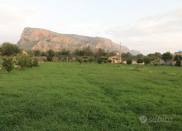 Terreno Agricolo con Casetta Rurale Agli Androni