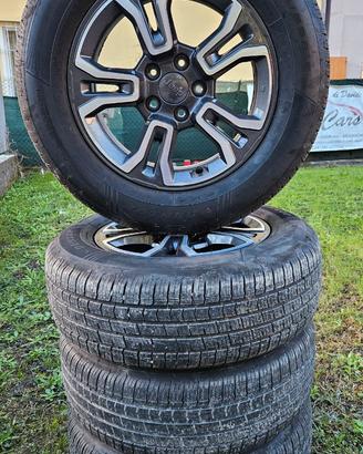 Cerchi e Gomme 16' 4 stagioni Dunlop Renegade 500X