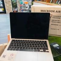 MacBook Air 13 2022 16GB RAM 512GB SSD M2