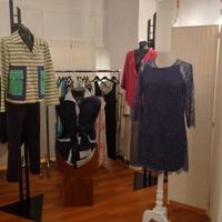 abbigliamento in blocco 