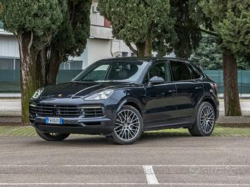 Porsche Cayenne garanzia Porsche Approved