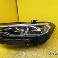 Il faro anteriore sinistro bmw g07 x7 full led