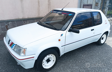 Peugeot 205 rallye