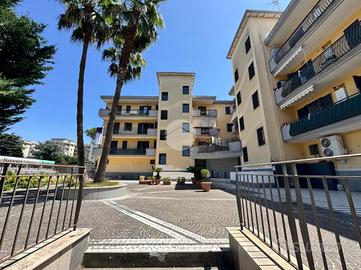 3 LOCALI A MARANO DI NAPOLI