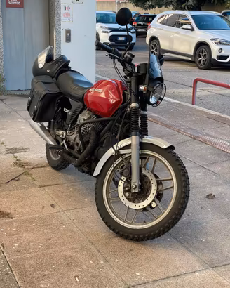 Moto Guzzi V35 II 