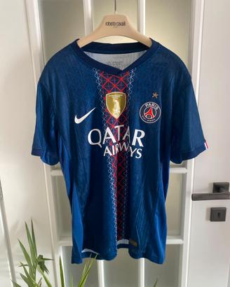 Maglia di Kvaratskhelia del PSG