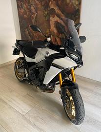 Yamaha tracer 9