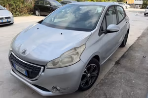 Peugeot 208 1.4 VTi 95 CV 5p. GPL MOTORE ROTTO