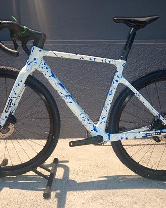 Addict Gravel 30