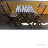 Tavolo e Sedie in legno di Ikea