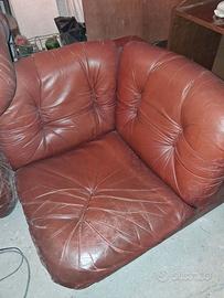 4 poltrone in pelle vintage