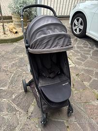 Passeggino portatile e pieghevole becool